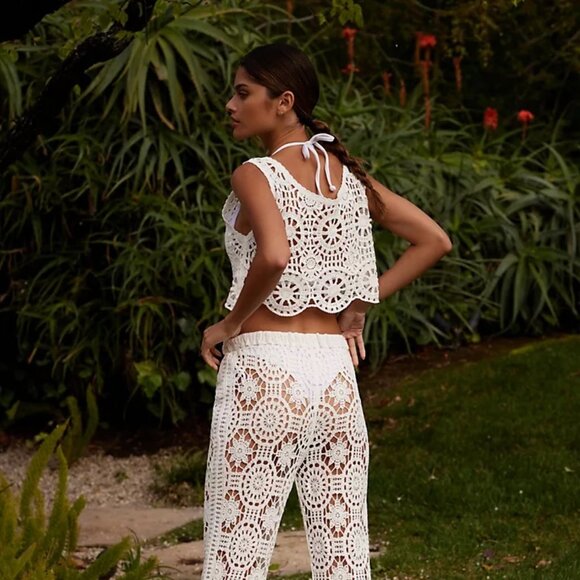 ANTHROPOLOGIE: NWOT CROCHET SUMMER PANTS - Picture 3 of 3